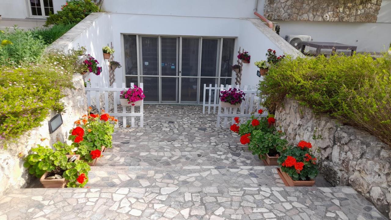 La Macchia Bed & Breakfast Melendugno Bagian luar foto