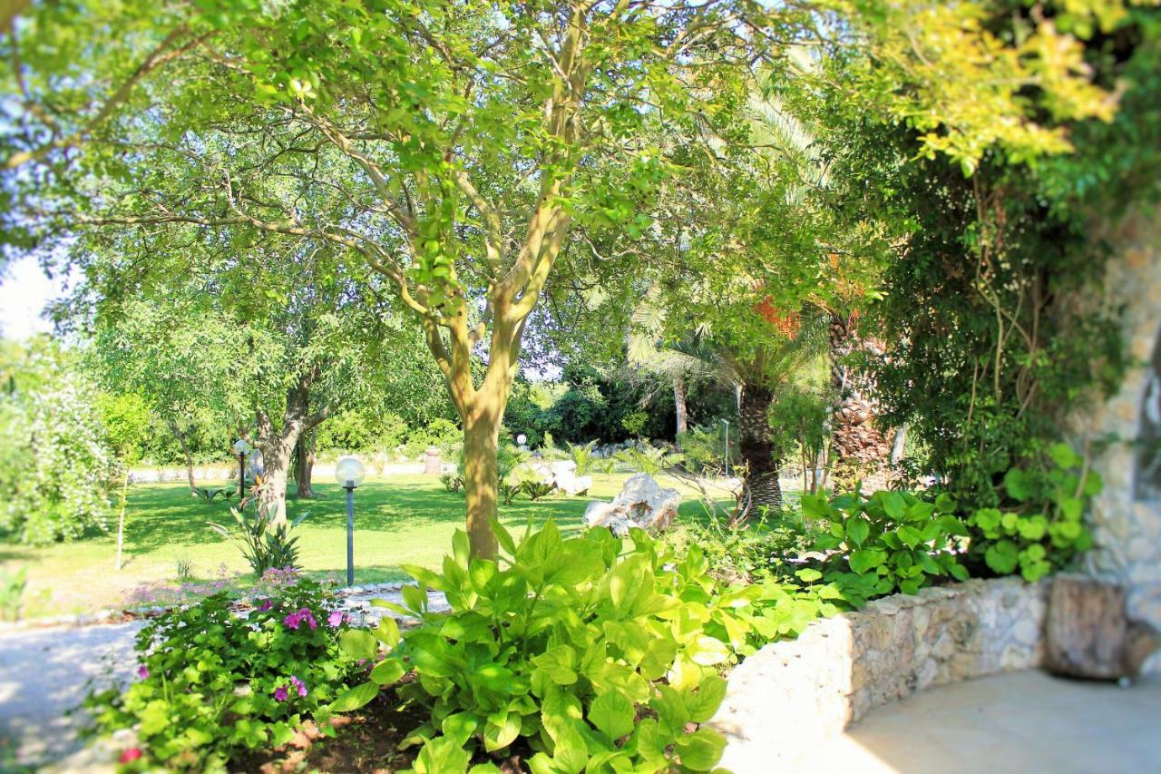 La Macchia Bed & Breakfast Melendugno Bagian luar foto