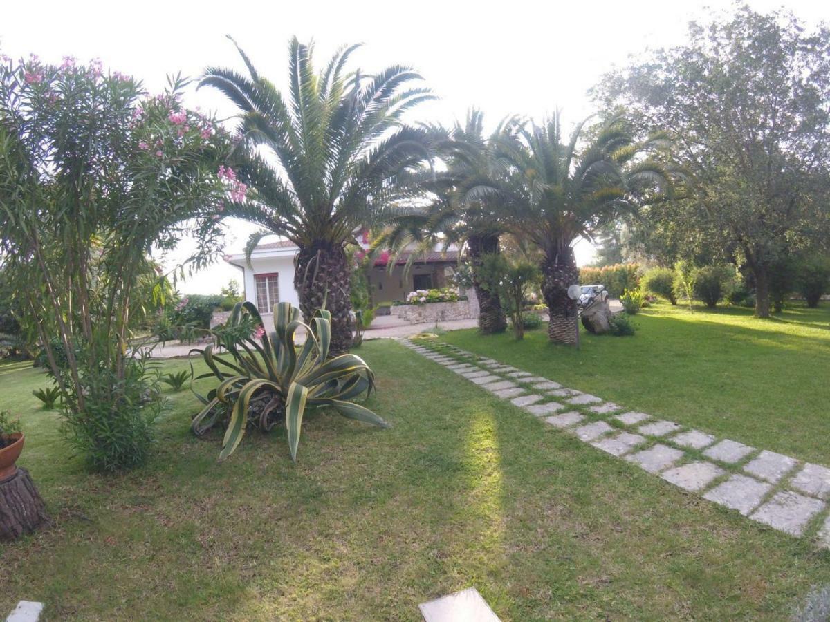La Macchia Bed & Breakfast Melendugno Bagian luar foto