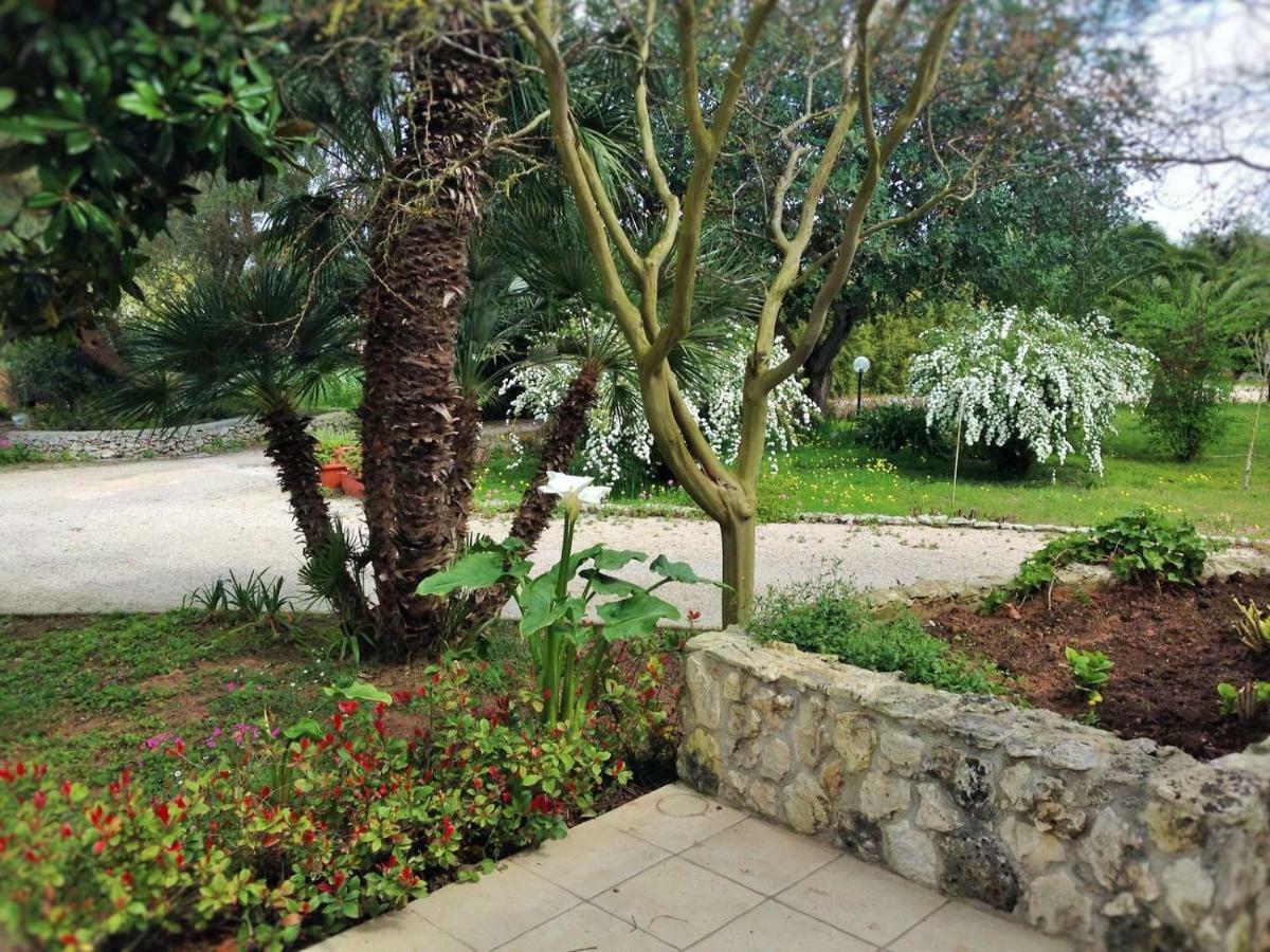 La Macchia Bed & Breakfast Melendugno Bagian luar foto