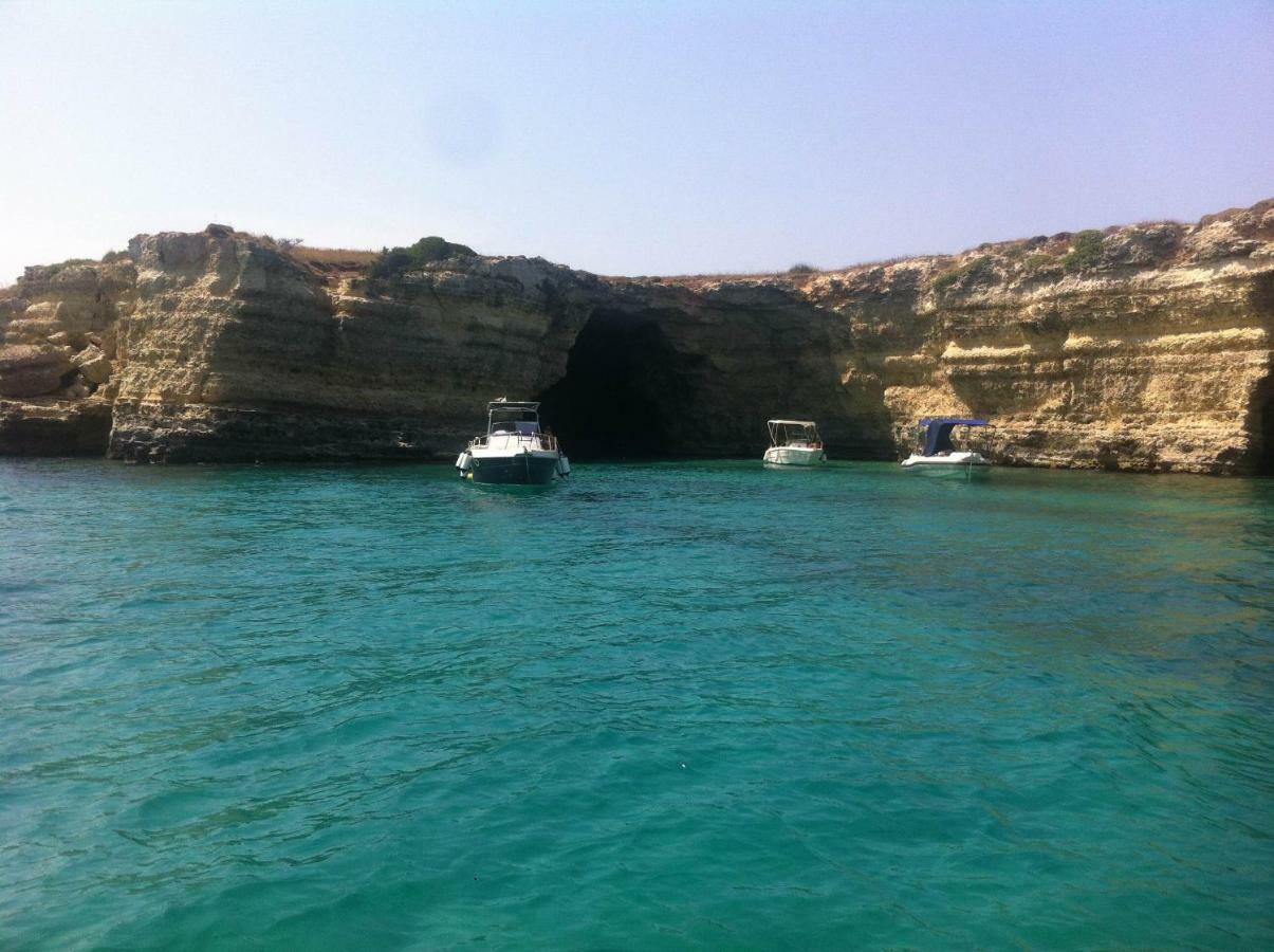 La Macchia Bed & Breakfast Melendugno Bagian luar foto