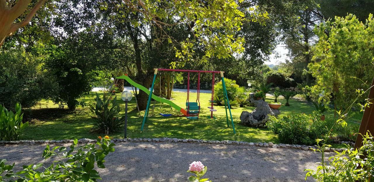 La Macchia Bed & Breakfast Melendugno Bagian luar foto