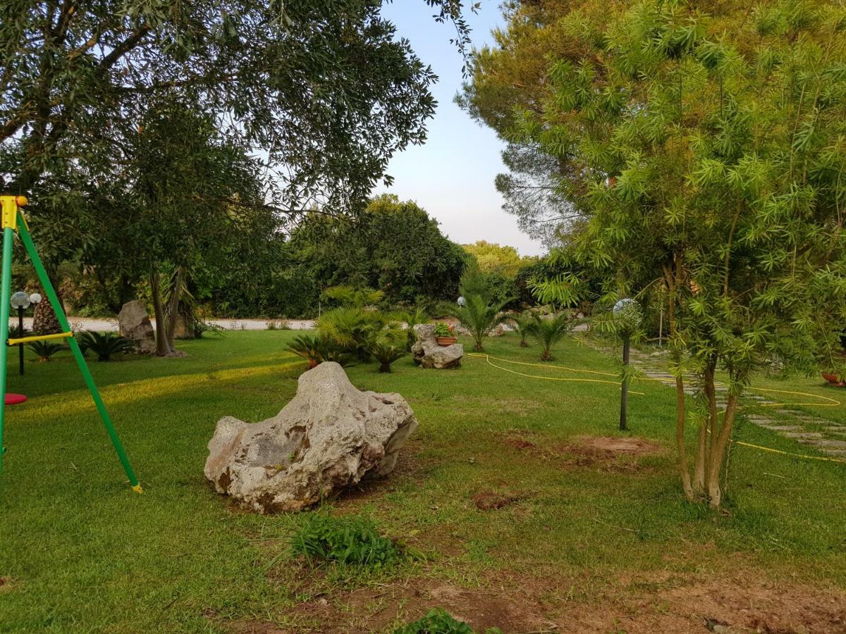 La Macchia Bed & Breakfast Melendugno Bagian luar foto